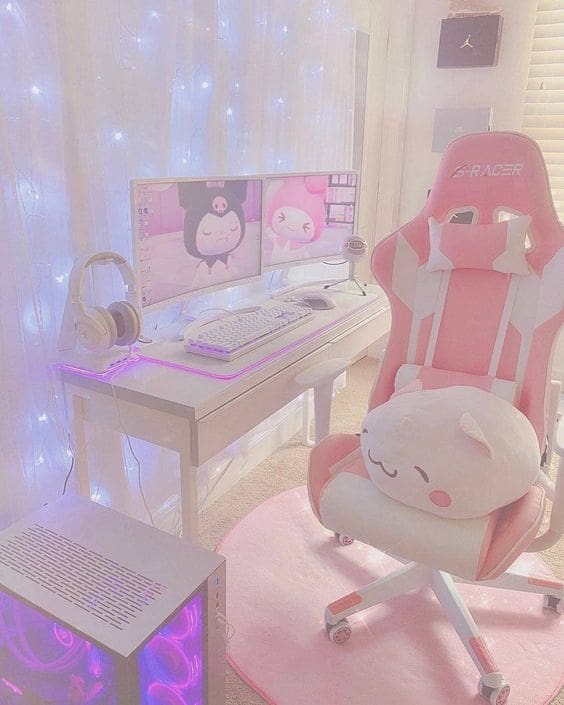 setup rosa em um quarto kawaii